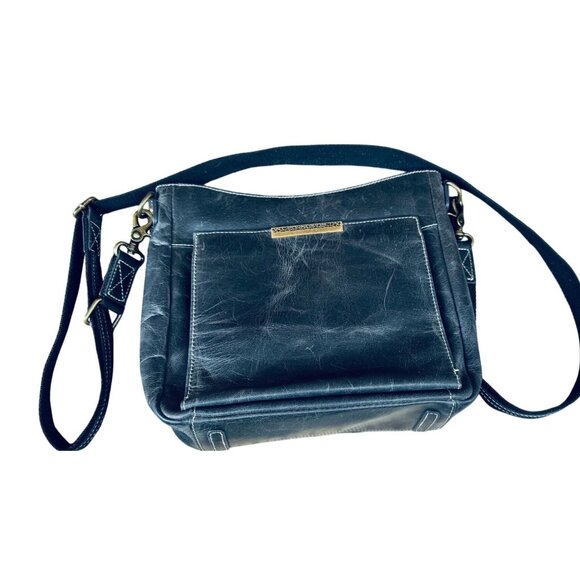 Gun Tote'n Mamas GTM  Black Leather Slim Cross Body Bag Concealed Carry - Picture 1 of 11